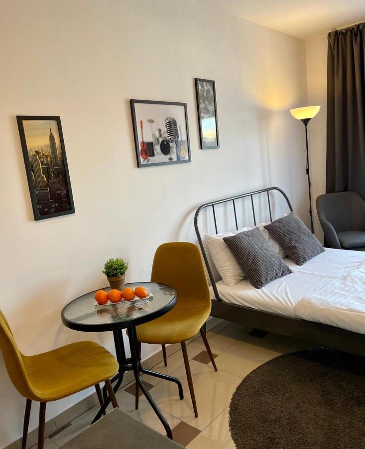 Studio Apartment Św Filipa 9c or 9