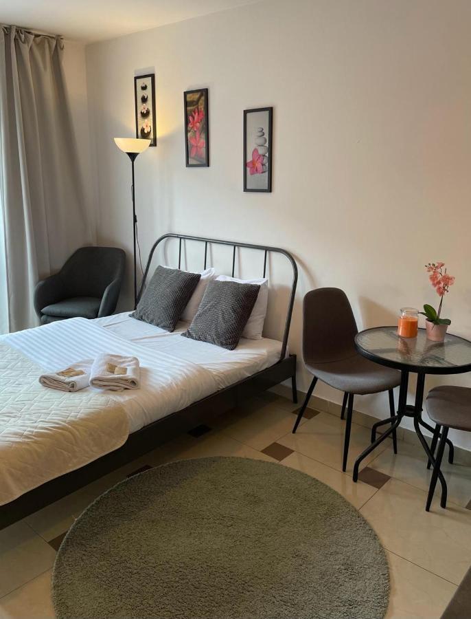 Studio Apartment Św Filipa 9c or 9